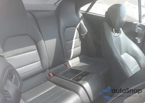 2017 Mercedes-Benz E 400 4Matic z USA, uszkodzony, nr VIN WDDKJ6HB9HF352815